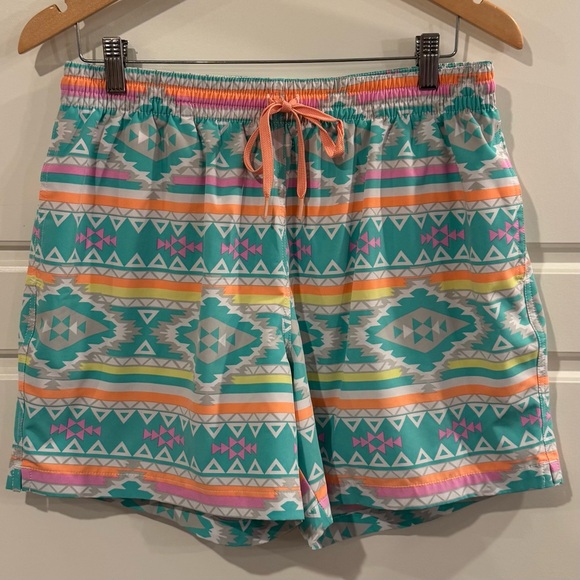 Chubbies Men’s Classic Swim Trunks The En Fuegos Size XL - Picture 1 of 4
